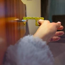 Shiphero-threecs Accessories SpongeBob SquarePants No Touch Tool Bundle - Pack Of 3