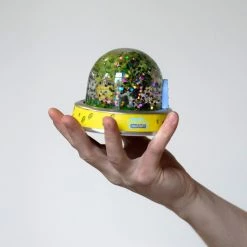 Shiphero-surreal SpongeBob Sandy Snow Globe Kids & Baby